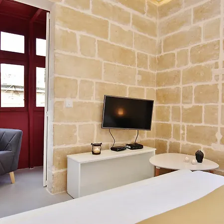 Boutique Living Standard Apts *