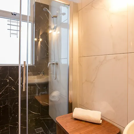 Boutique Living Standard Apts Apartment *